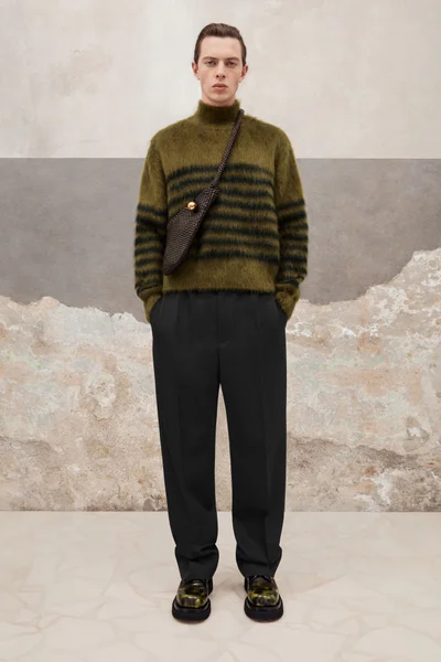 Look 27